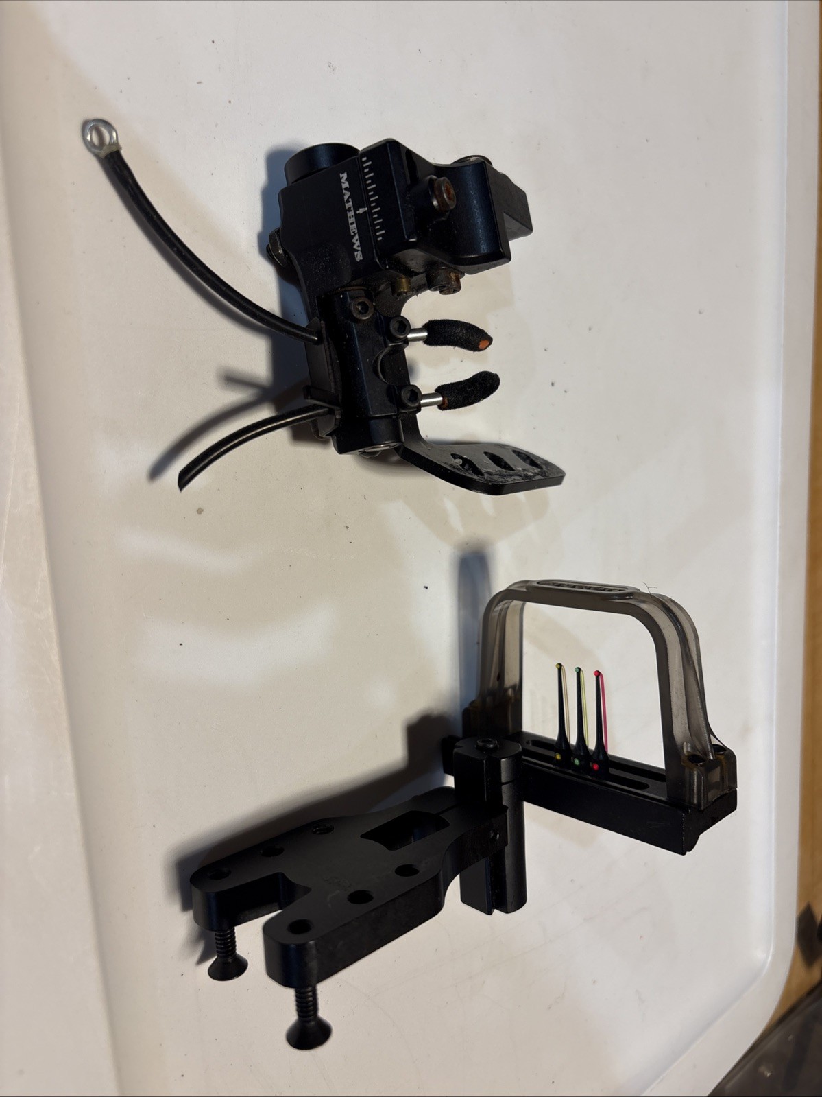 Matthew’s Arrow Rest For Left Handed Bow And Cobra Bow Sight Reversible