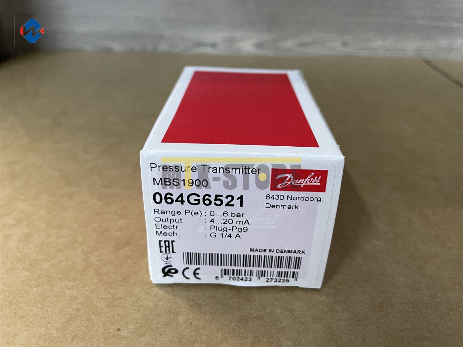 1pcs New DANFOSS 064G6521 Pressure Transmitter