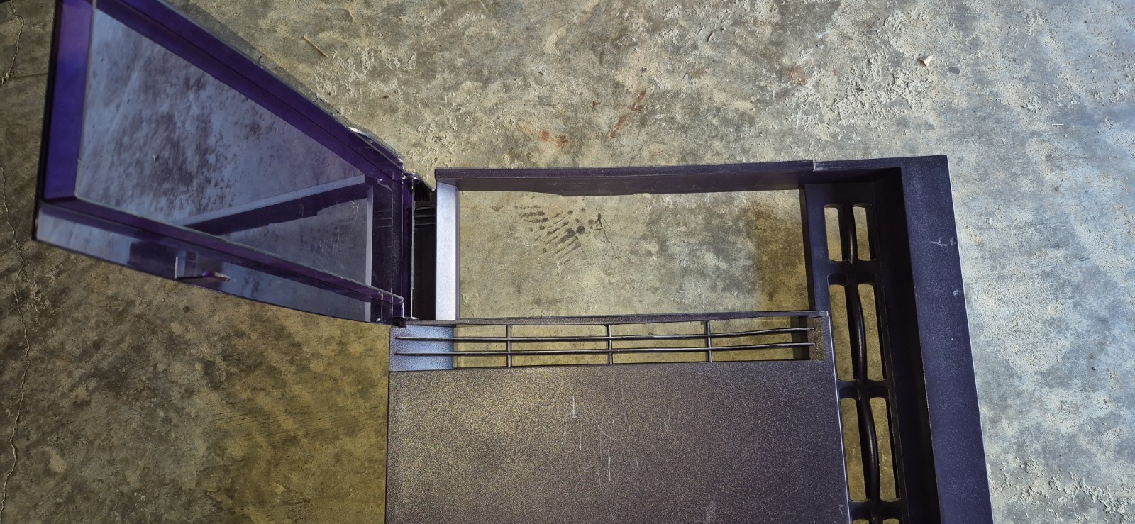 SGI ONYX 2 FRONT PANEL COVER ,PLEASE CHECK ALL PICTURES