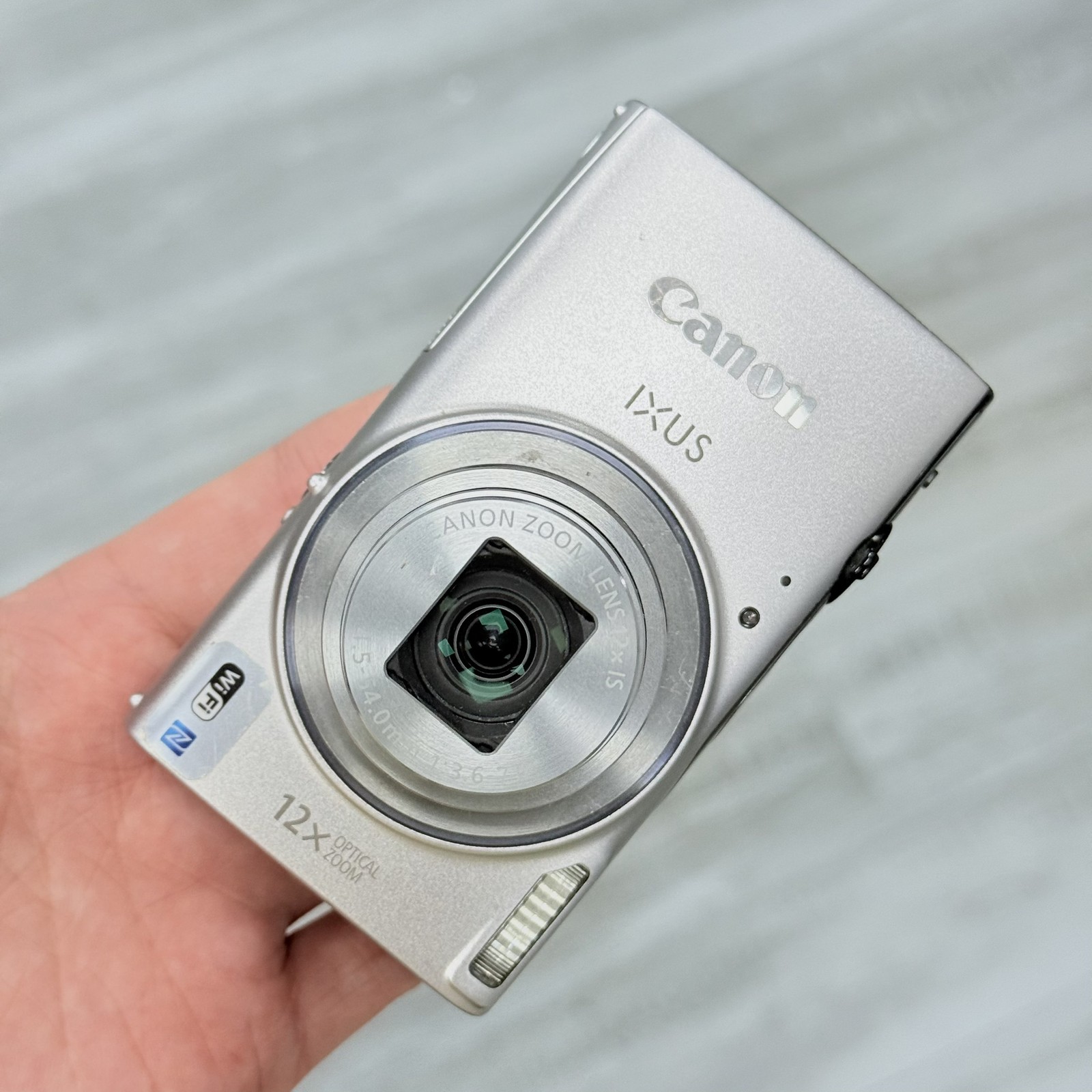 Canon PowerShot ELPH 350 HS/ IXUS 275 HS Digital Camera 20.2 MP 12x Optical Zoom