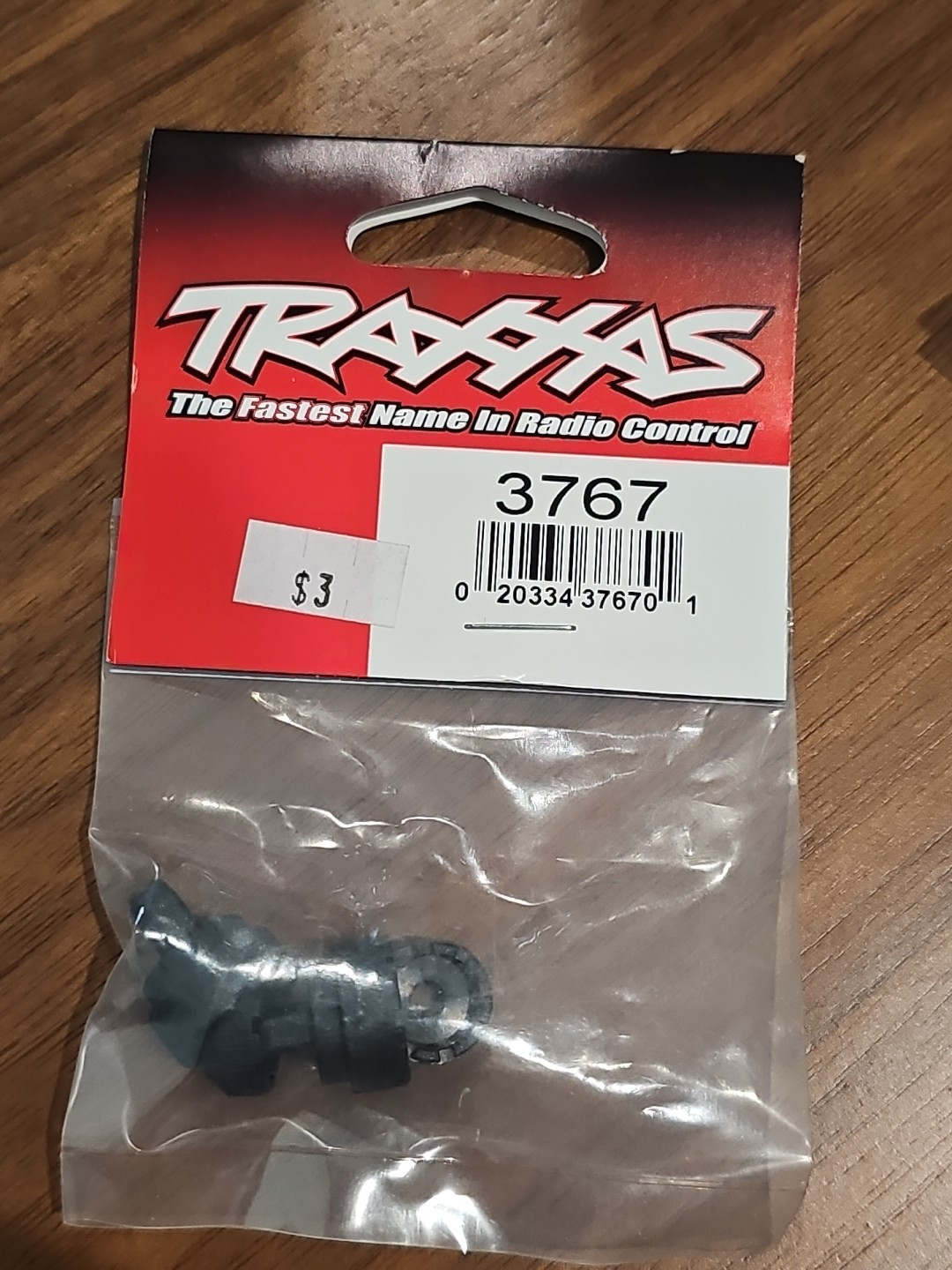Traxxas 3767 Shock caps (2)/ shock bottoms (2)