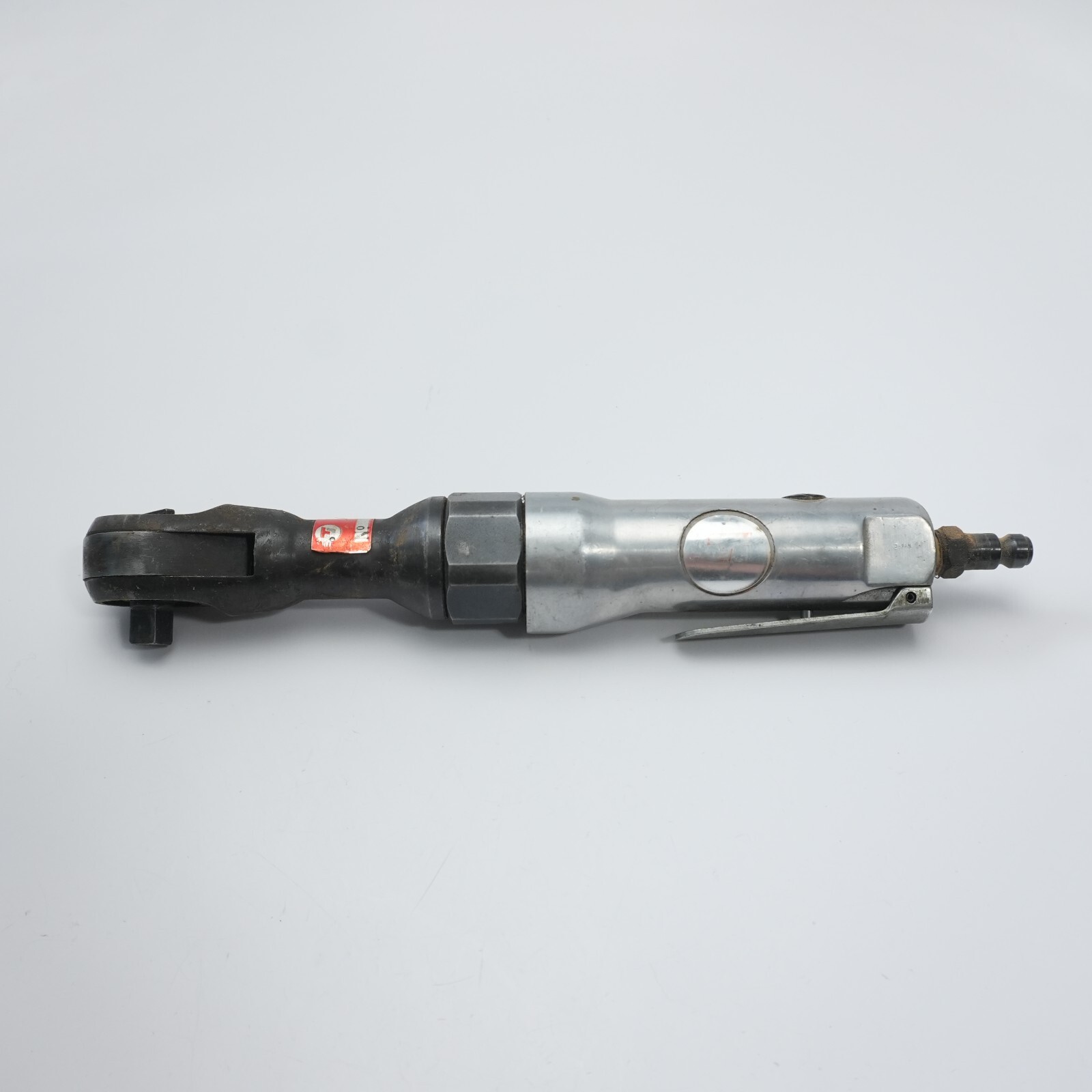 Universal Tools Pneumatic Ratchet Ratcheting Wrench