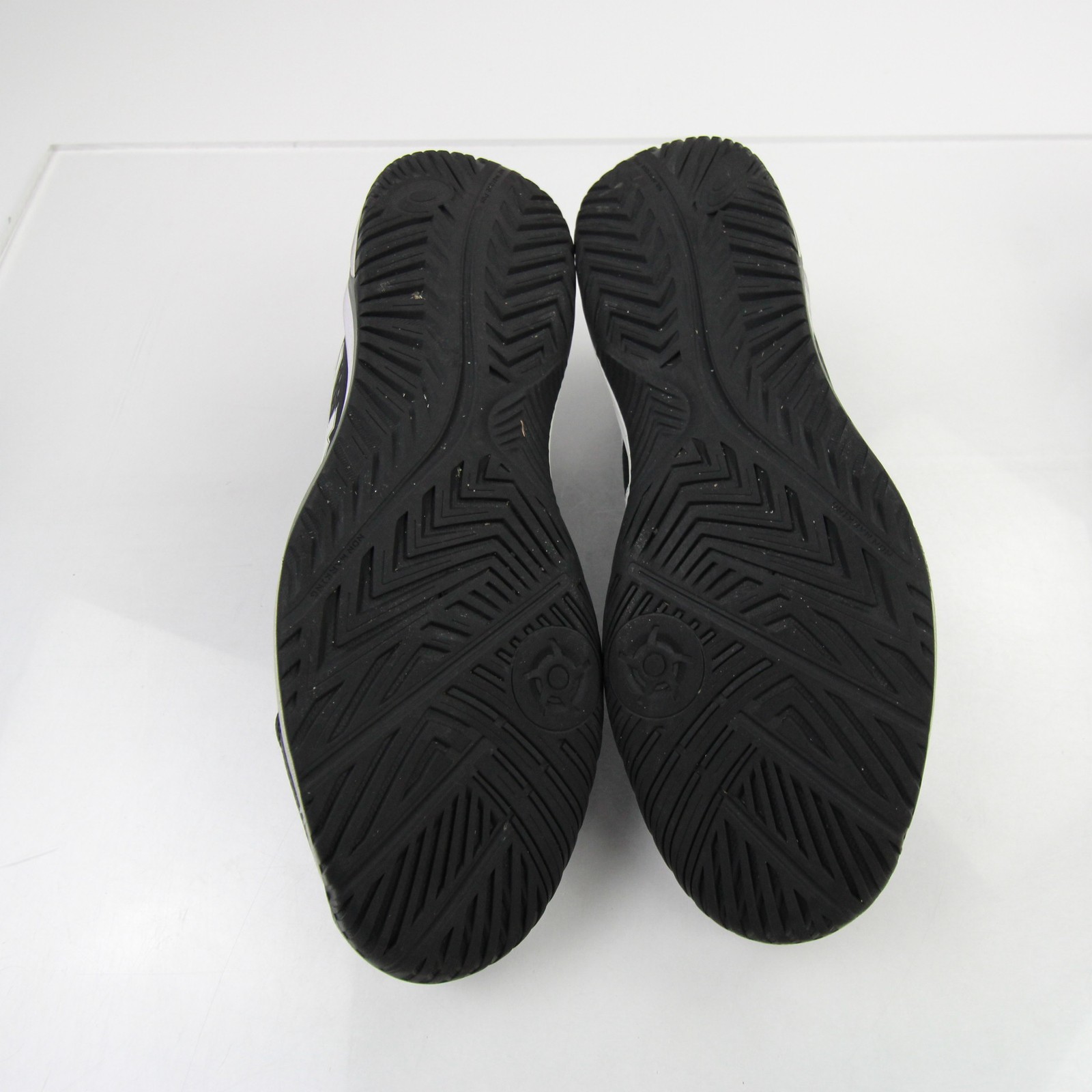 Asics Running & Jogging Shoes Men's Black Used 12