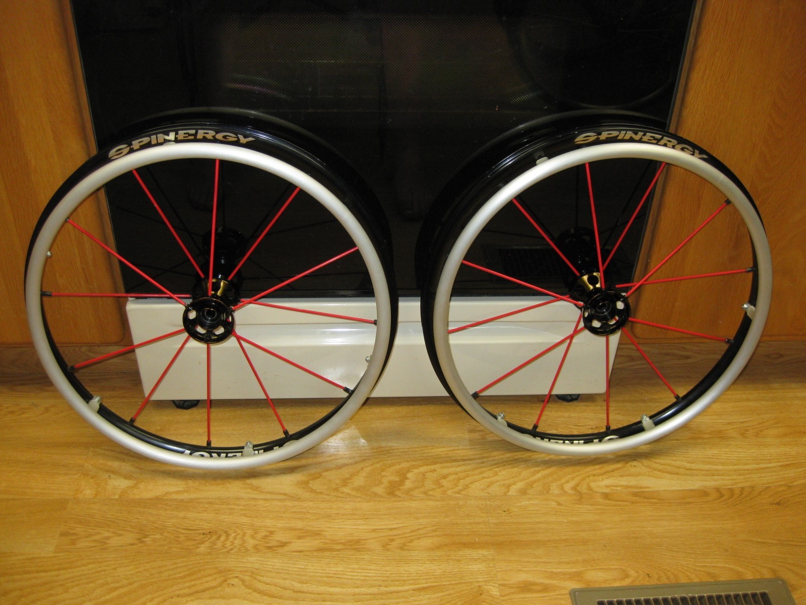 Pair 22" (501mm) Spinergy LX Wheelchair Wheels Light Extreme Ultralight Sports
