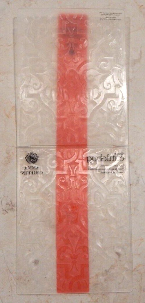 Cricut Cuttlebug Anna Griffin Embossing Folder & Border "ELABORATE QUATREFOIL"