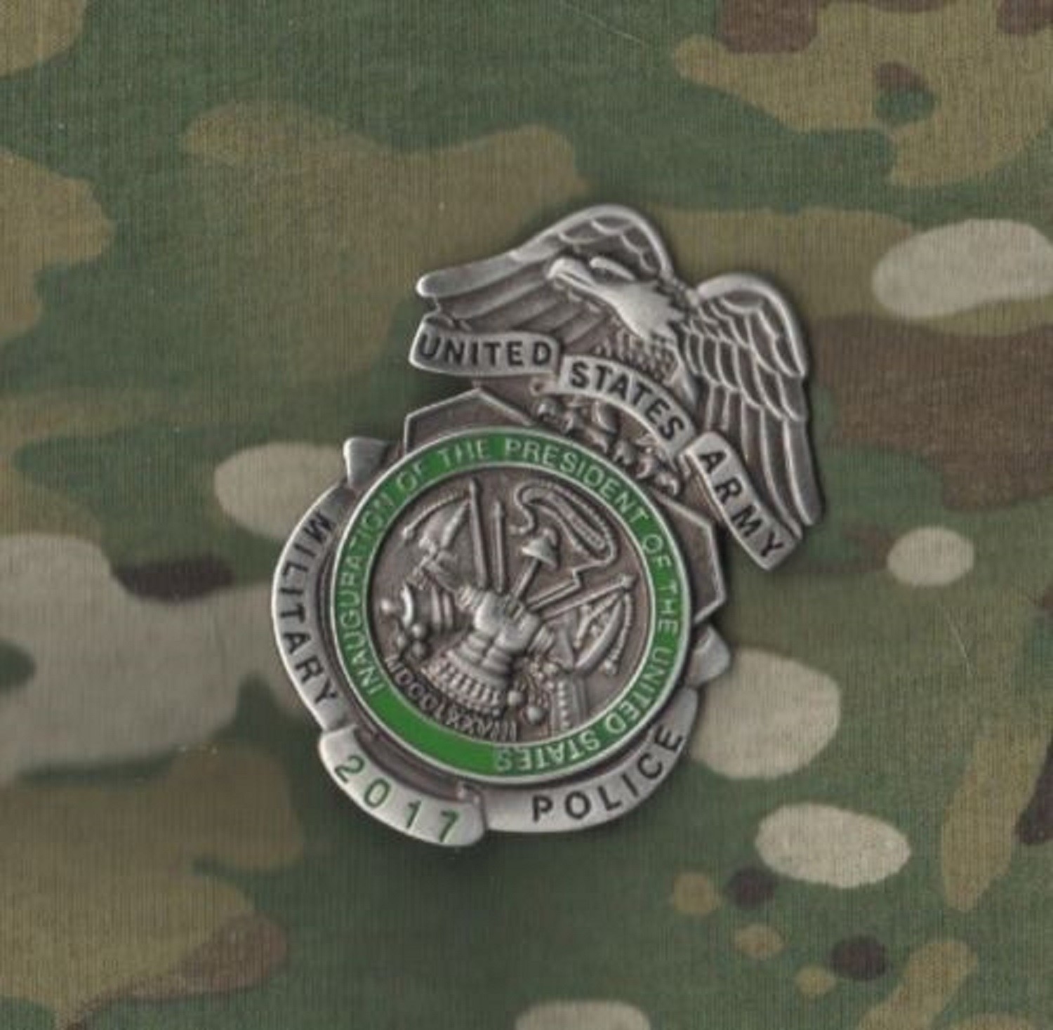 2017 PRESIDENT D. TRUMP INAUGURATION MILITARY MP COMMEMORATE MEDALLION