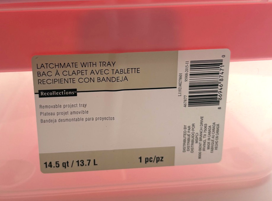 RECOLLECTIONS Latchmate Craft Storage Container w/ Removable Tray--NEW
