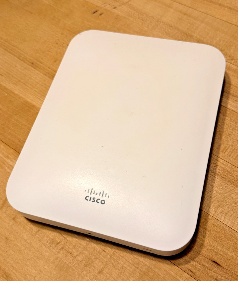 Meraki MR18 Dual-Band Cloud-Managed Wireless Network Access Point - Unclaimed