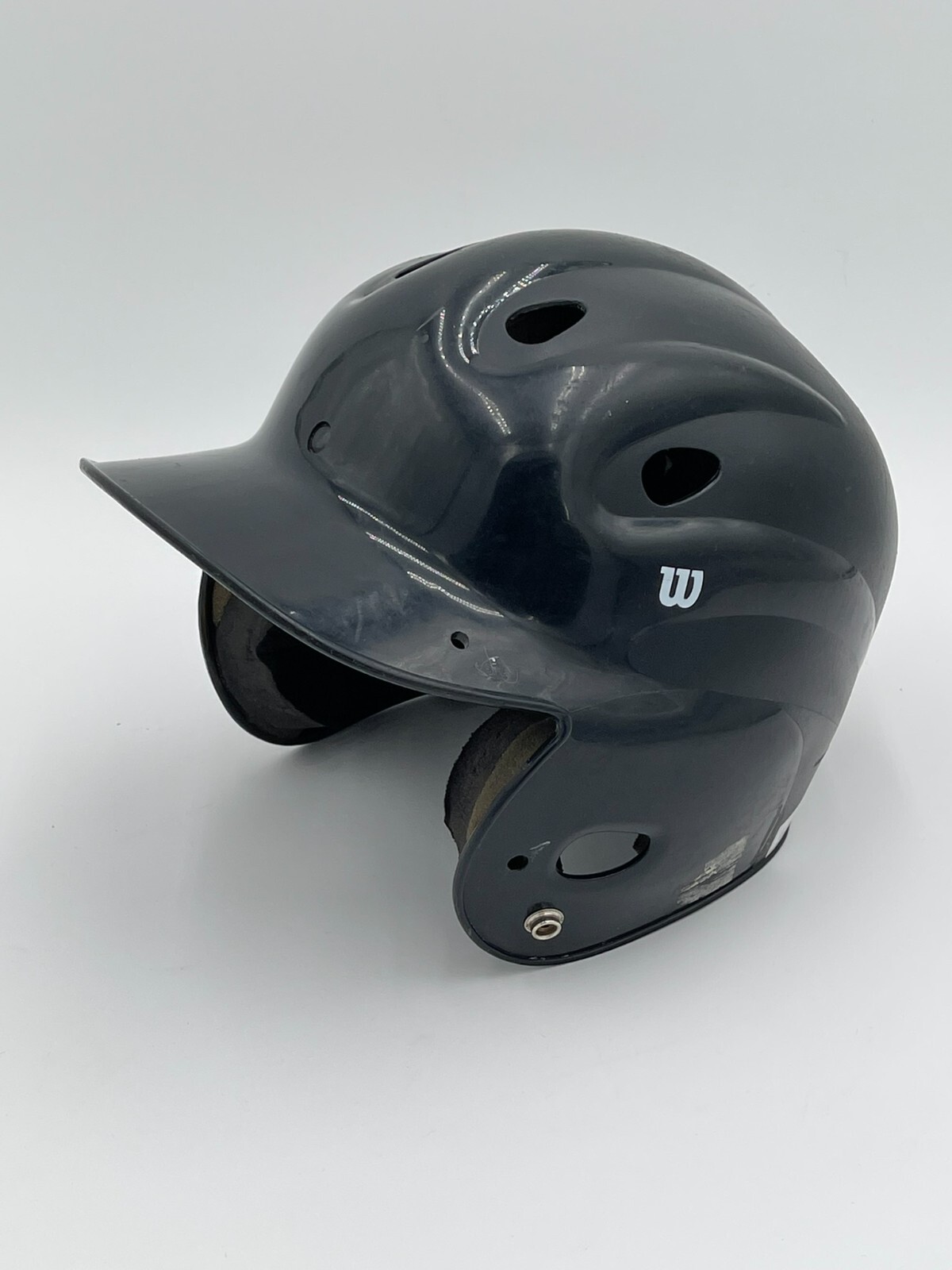 WILSON BATTING HELMET MODEL A5250 SIZE 6 1/8 - 7 1/4