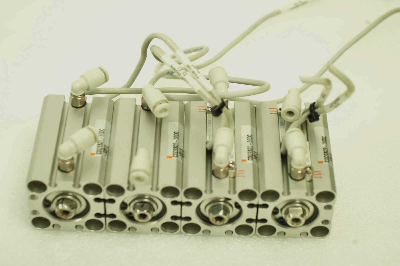 SMC CDQSB20-30DC-XB13 CYLINDER LOT OF 4 FREE SHIP