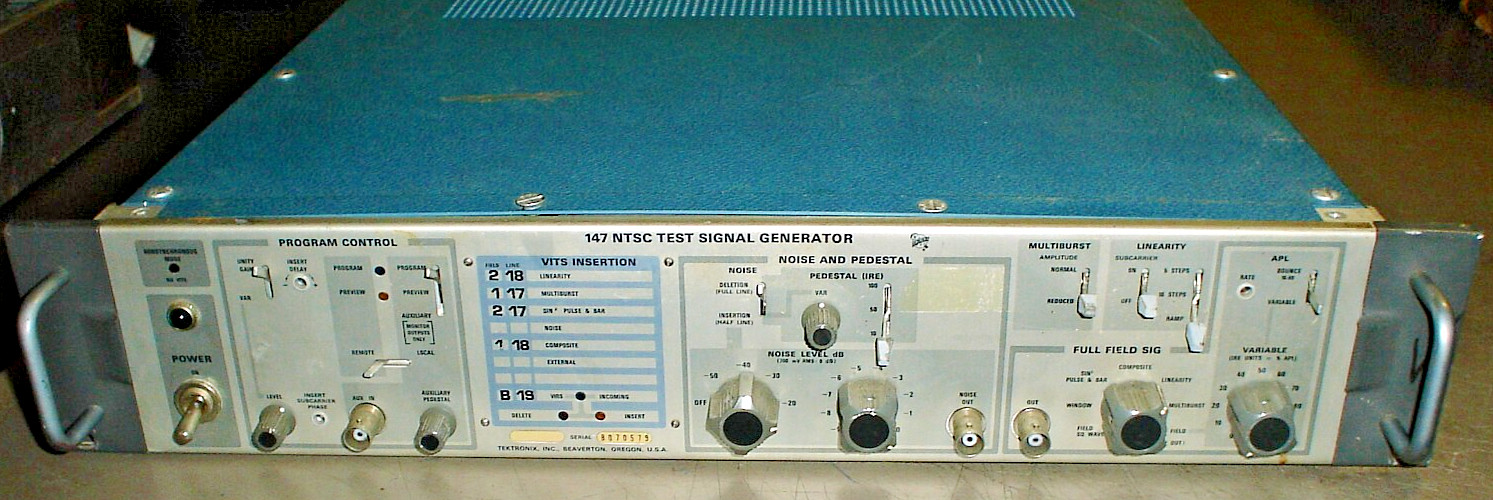 Tektronix 147 NTSC Test Signal Generator Untested