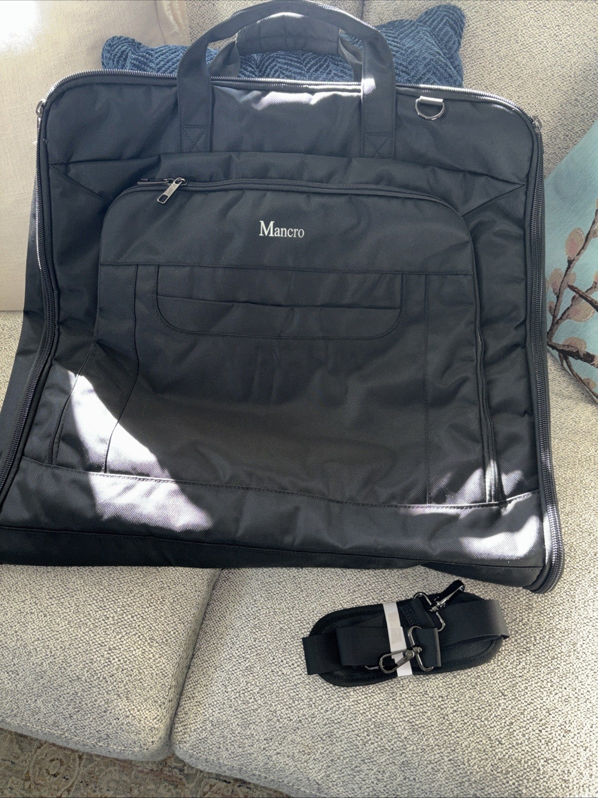 Mancro XX-Large Garment Bag Luggage Shoulder Strap Black Ballistic NEW