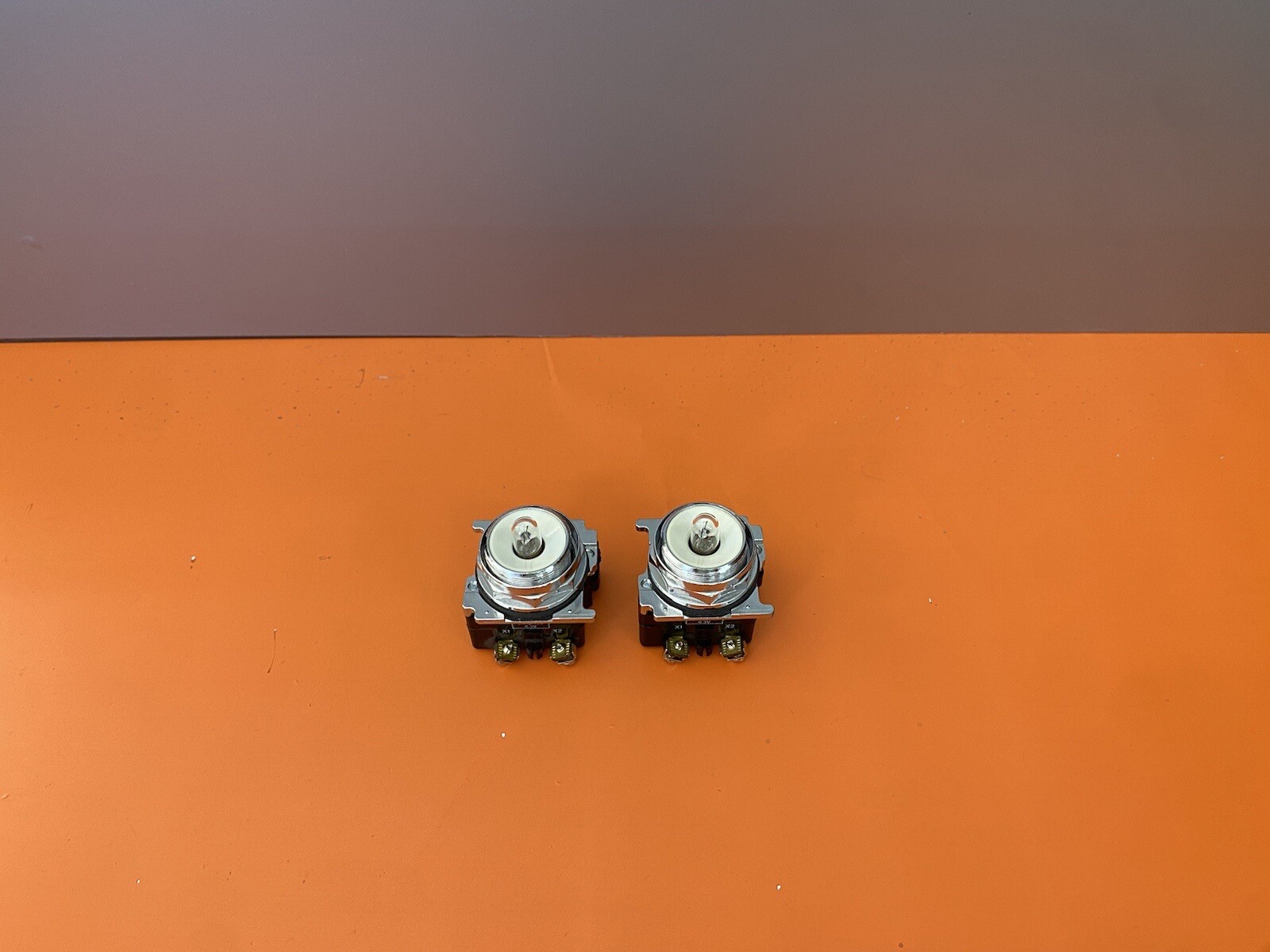 Cutler Hammer Position Switch 120VAC 10250T/9I000T Qty 2