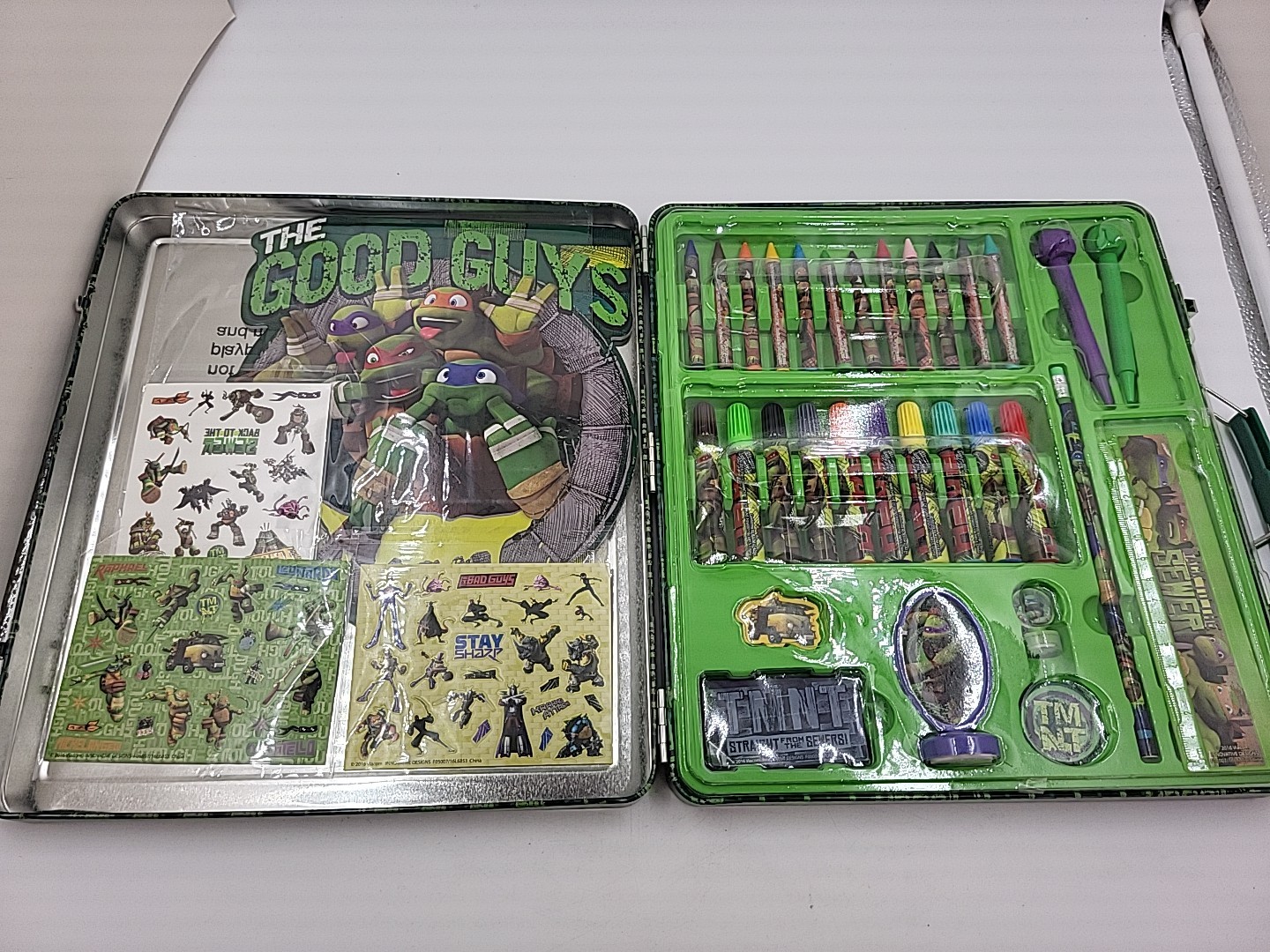 Deluxe Stationery Teenage Mutant Ninja Turtle Tattoos Notepad Marker kids art