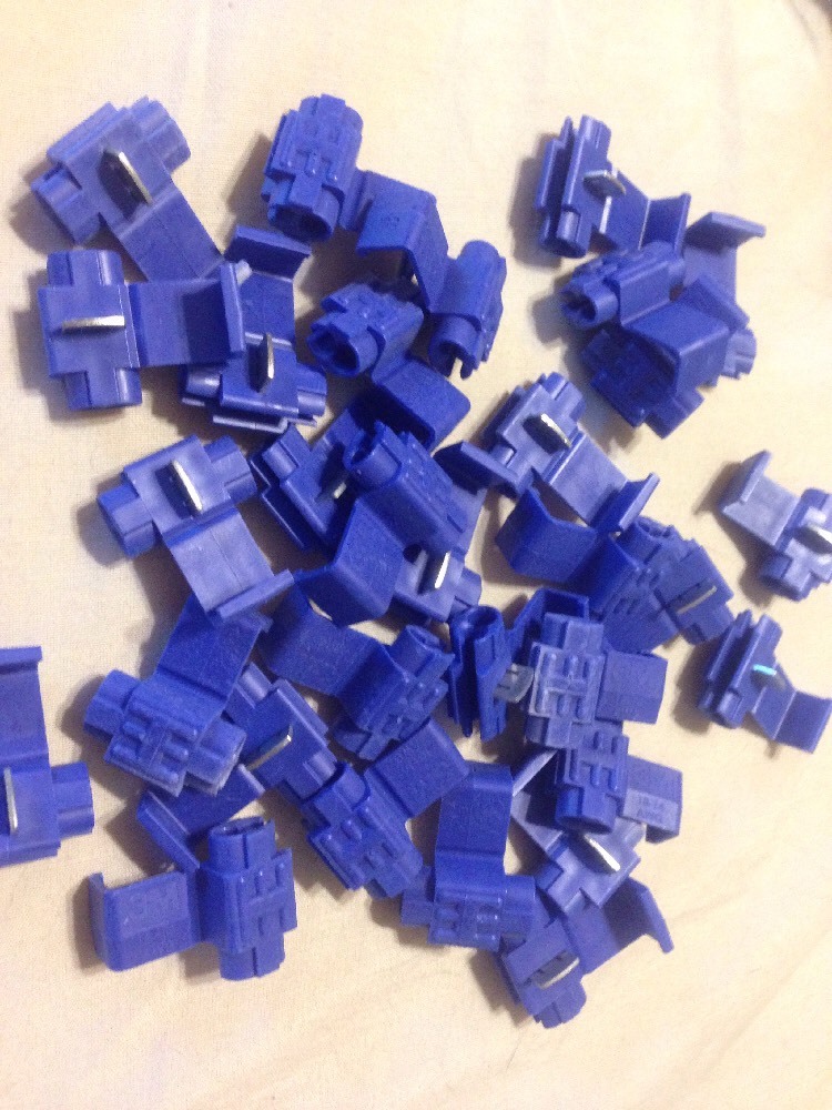 (50) 3M 801 SCOTCHLOK SOLDERLESS WIRE BLUE QUICK SPLICE CONNECTORS 14-18 GAUGE