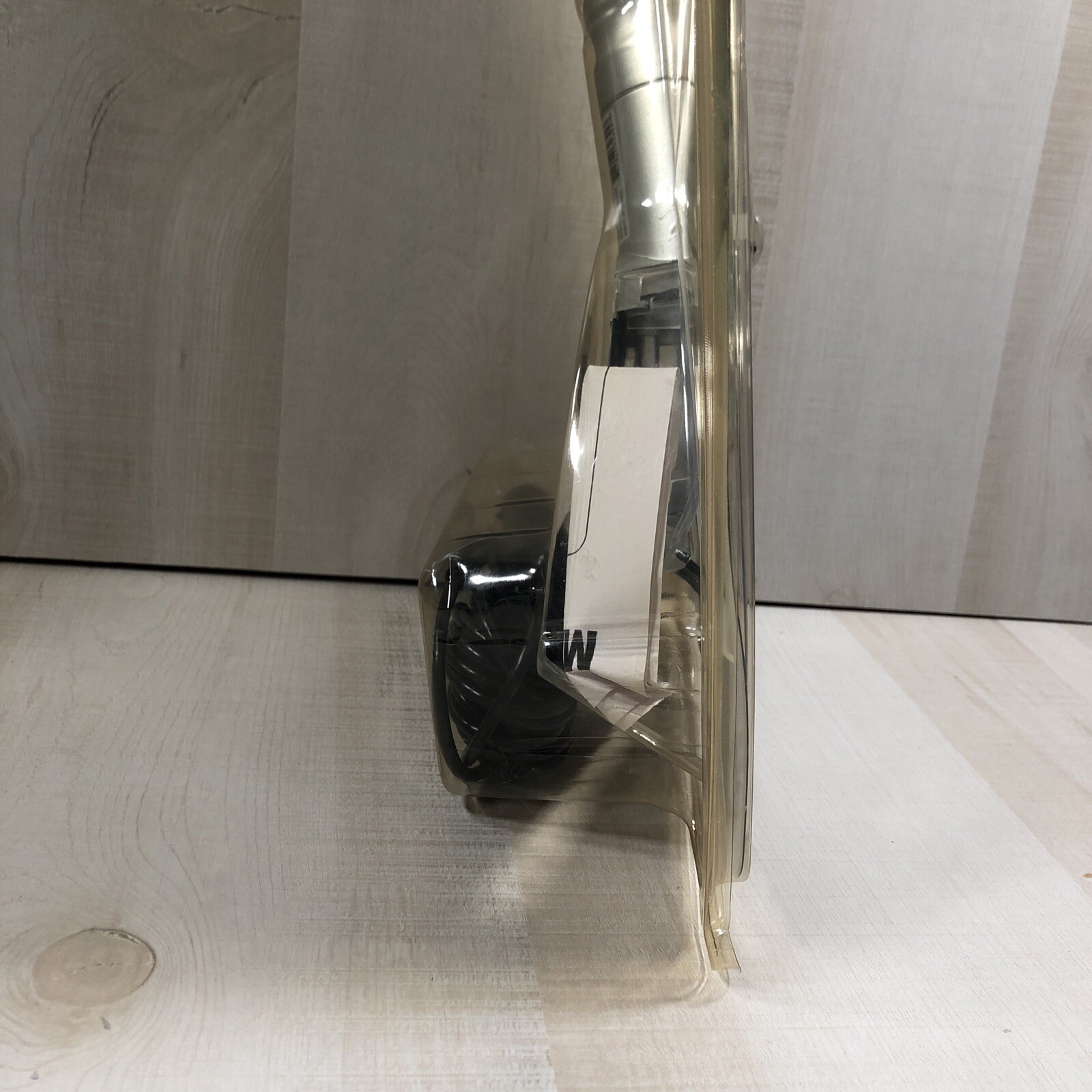 Auto Aid - Heated Ice Scraper "Magic Scraper" Retractable Extendable Handle 18"