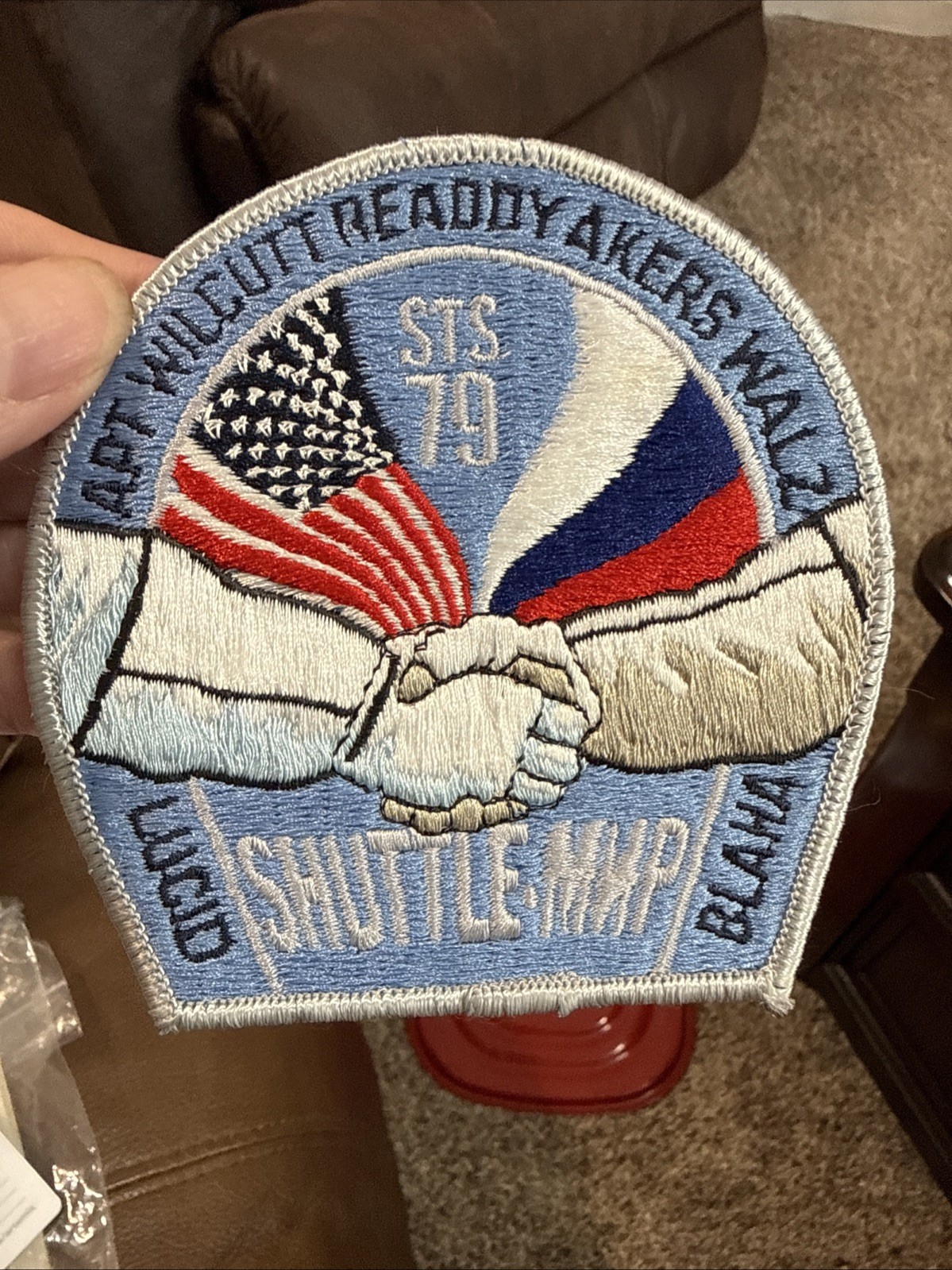 NASA STS 79 Mission Commemorative Patch Space Shuttle Atlantis (USA & Russia)