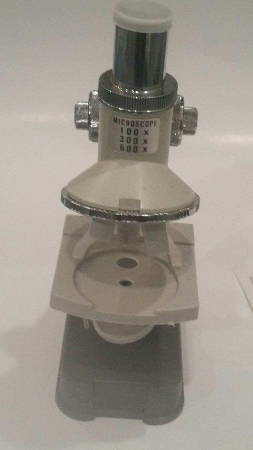 Imco 29 Piece Microscope Lab Kit, 3 lens turrets, 1980