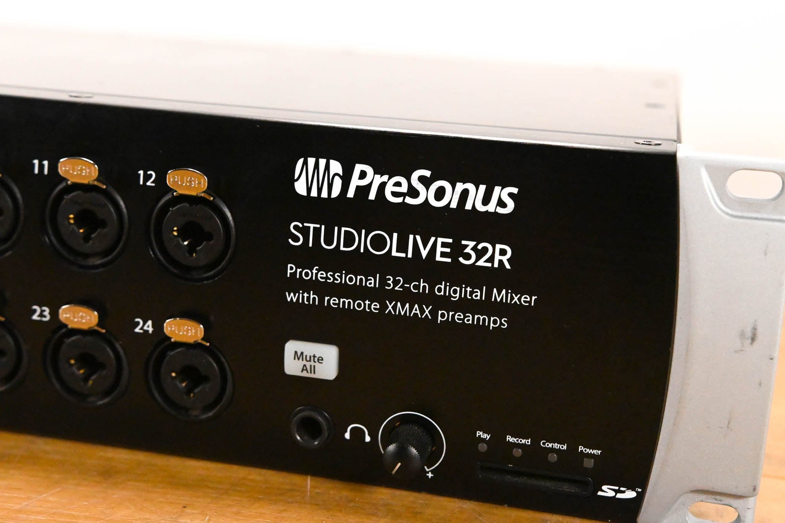 PreSonus StudioLive 32R 32-Channel Rackmount Digital Mixer CG01Z3X