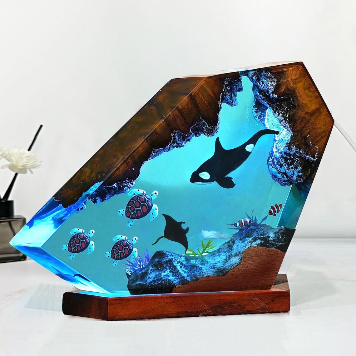 Killer Whale Ocean Resin Lamp, Handmade RGB Ocean Lamp with Wooden Base,Resin...