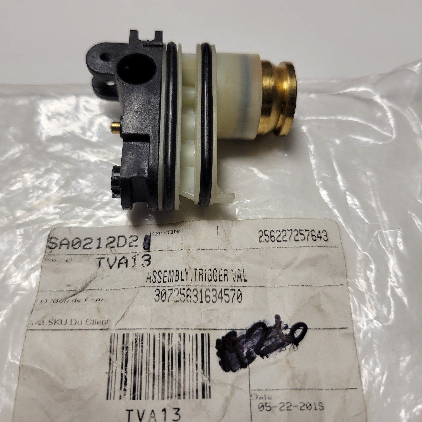 Bostitch TVA13 OEM Trigger Valve Assembly for multiple Bostitch Staplers - NOS