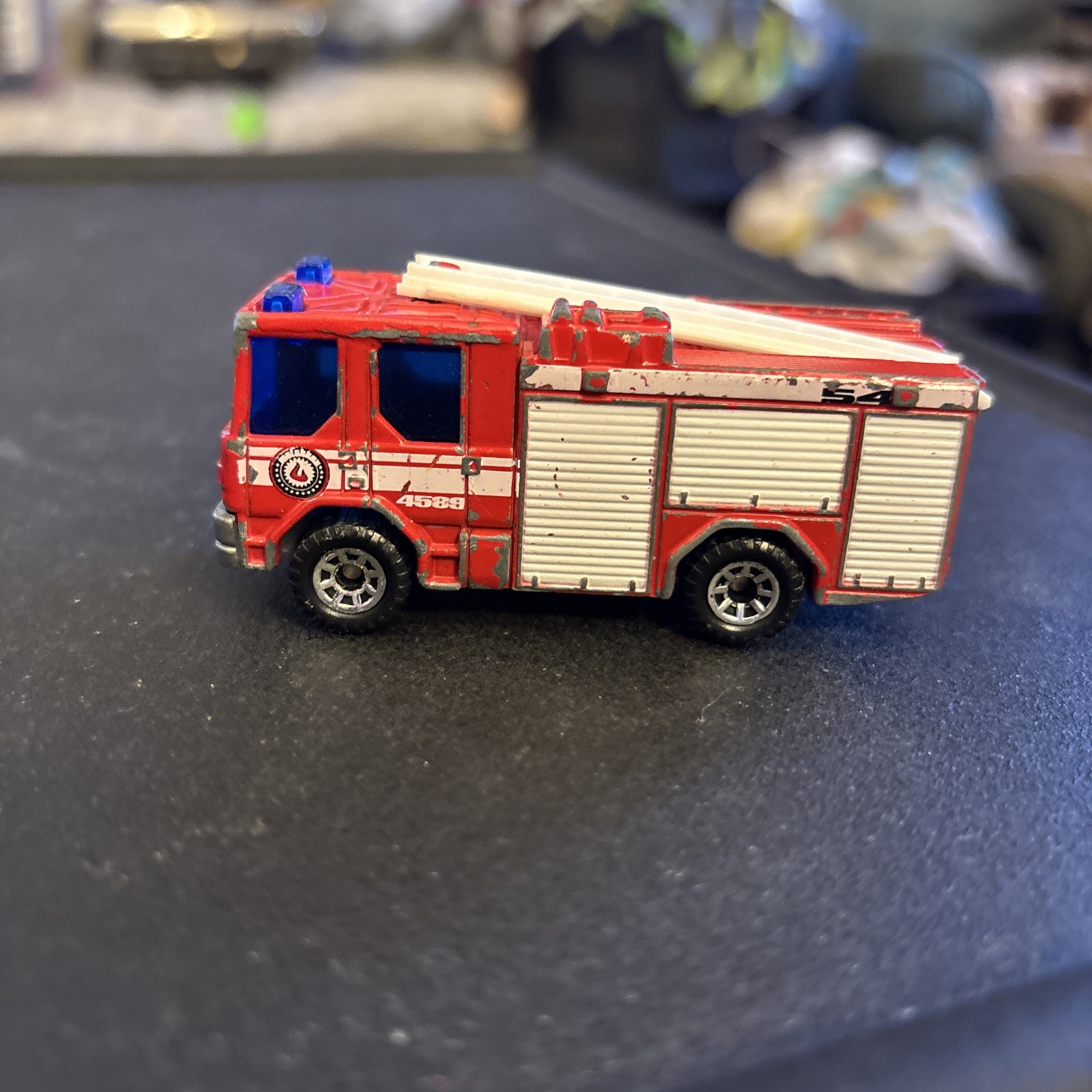 Matchbox #68 Dennis Sabre Fire Truck 68