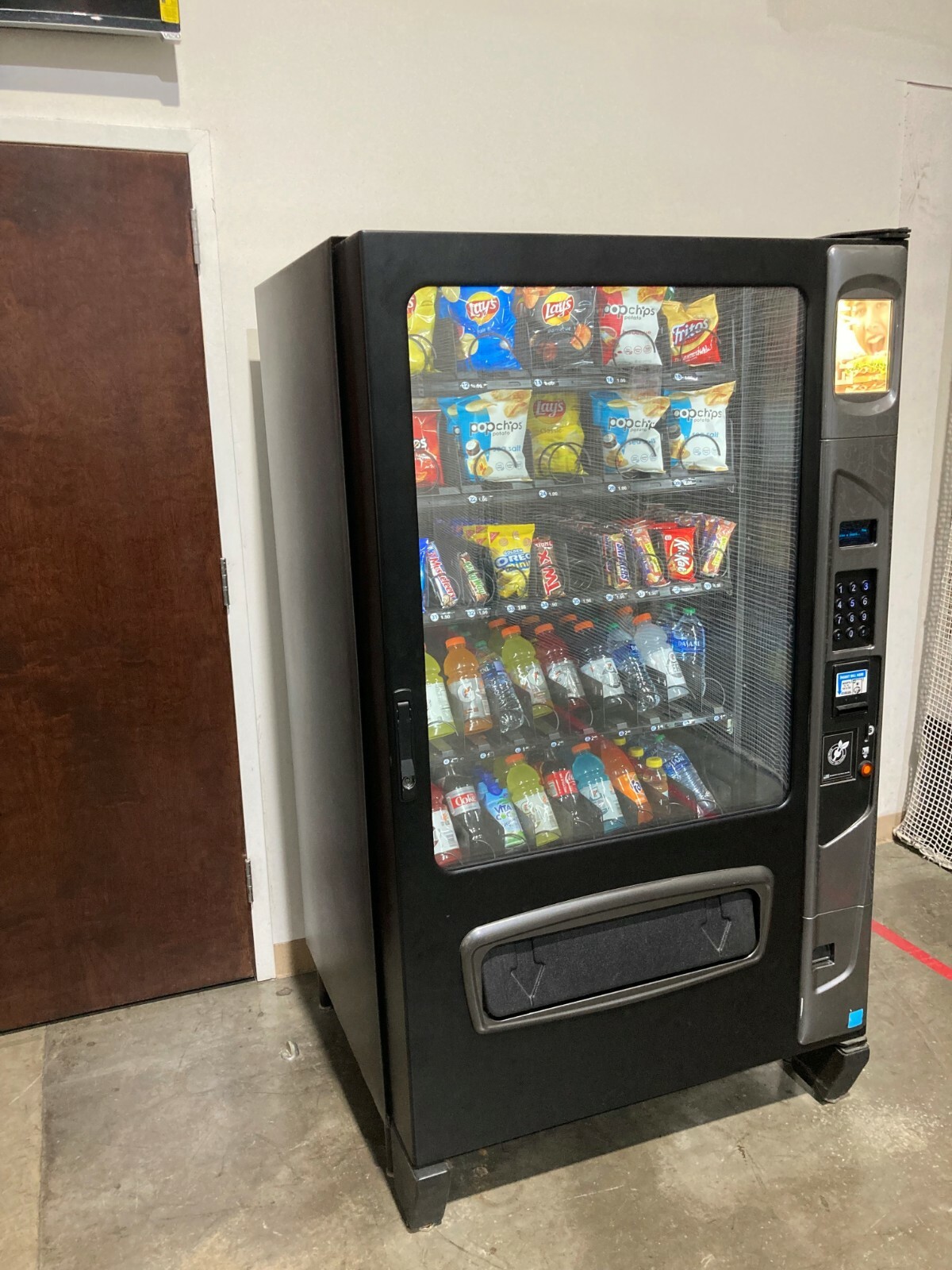 VENDNG MACHINE REFRIGRATED ST 3565