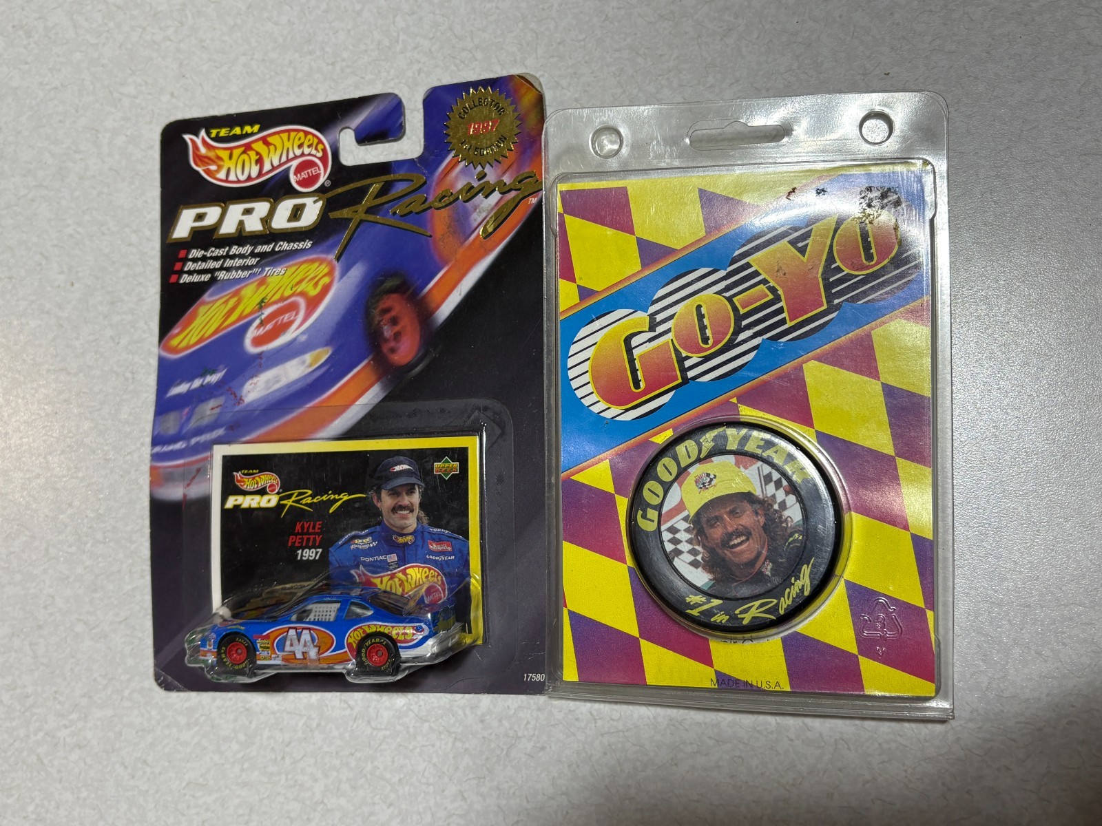 VTG 1993 Kyle Petty Goodyear Go-Yo Yoyo + 1997 Hotwheel 1/64 Pro Racing #44