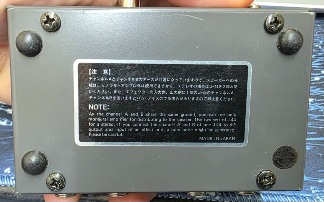 Boss J-44 Multiple Jack