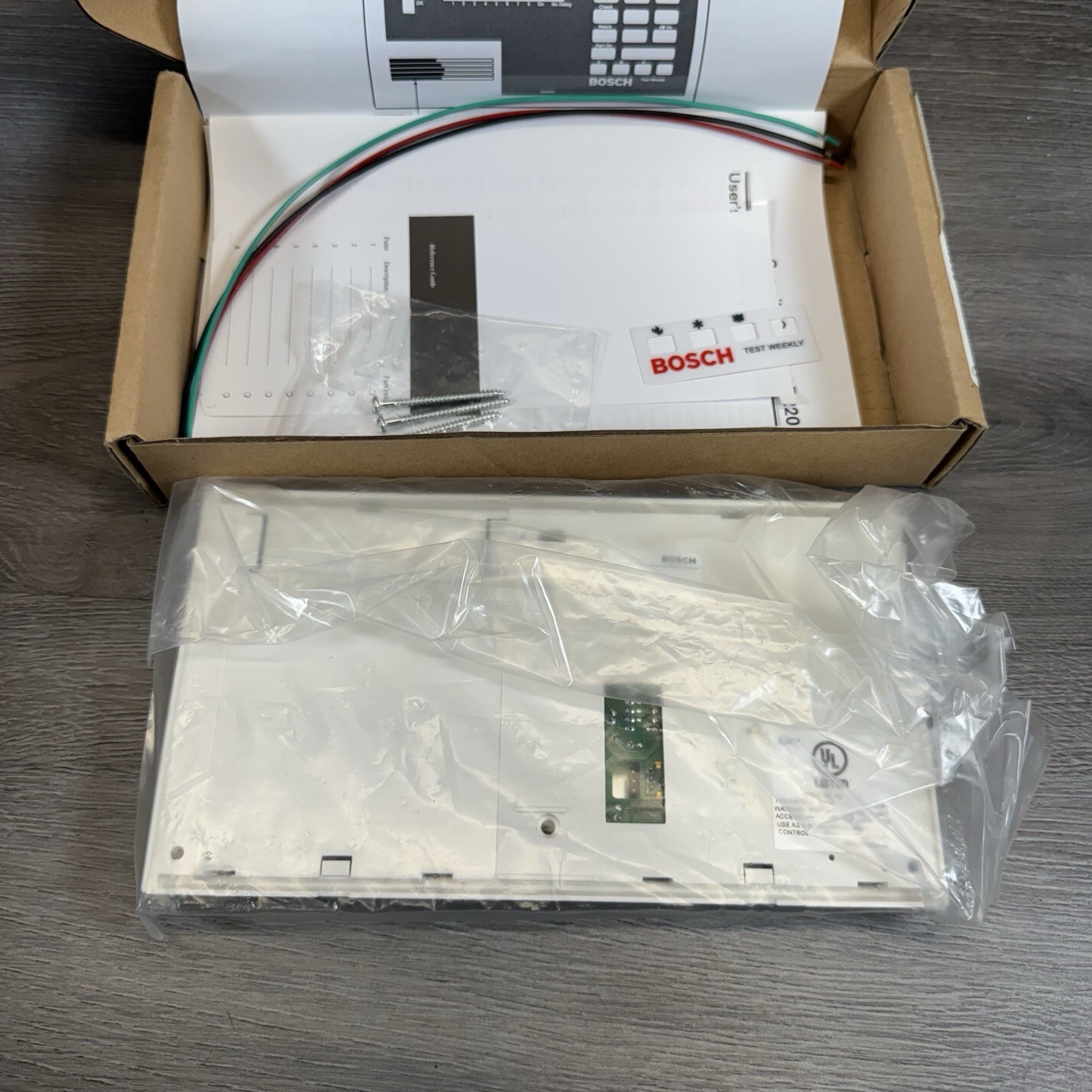 Bosch D220AW Horizontal LED Keypad Control Panel Security System