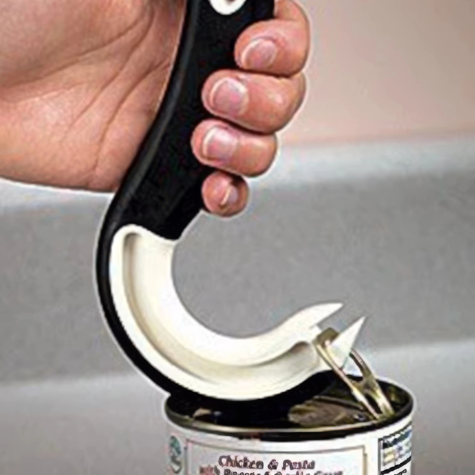 1 Piece Hook Type Can Opener Black, Easy to Grip Hook Design for Easy Opening, S