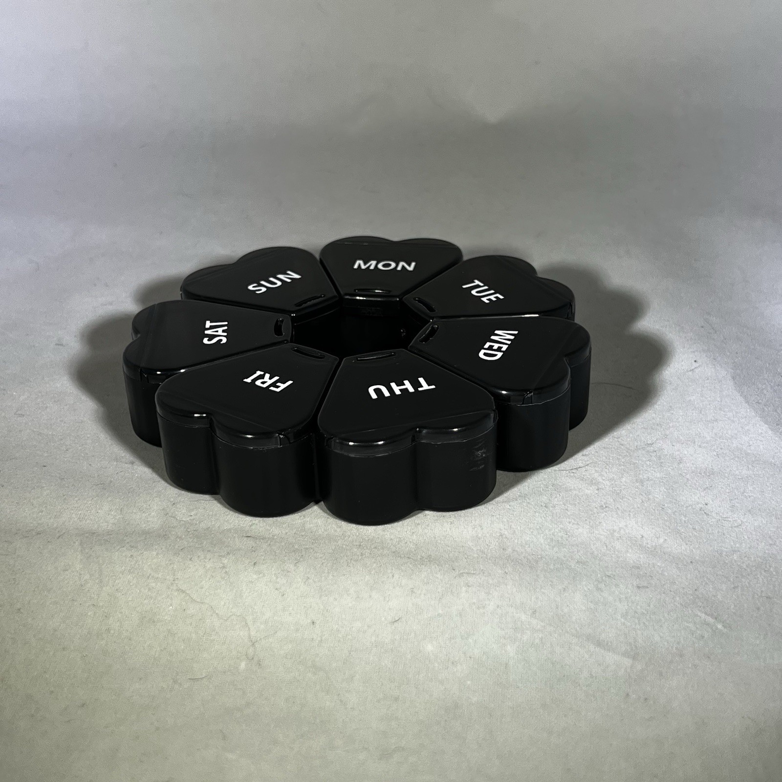 7 day pill organizer round