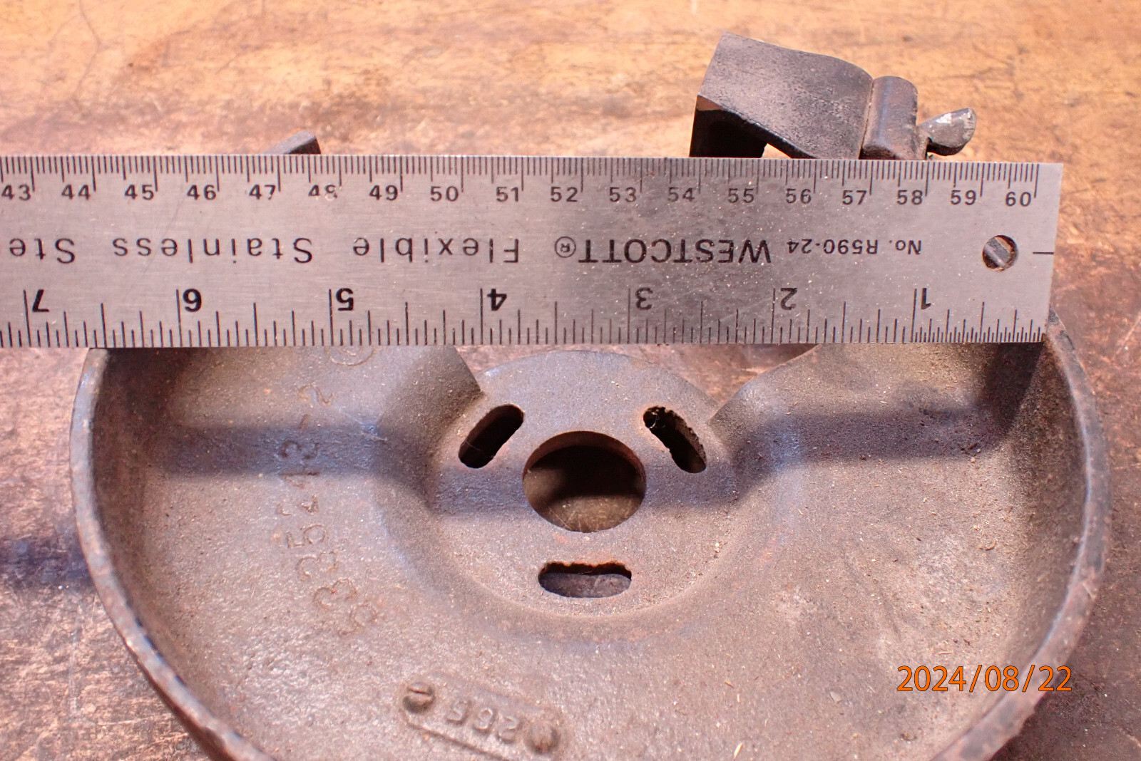 VINTAGE SEARS BENCH GRINDER WHEEL GUARD COVER W/ TOOL REST