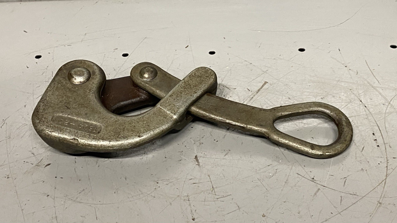 Klein Tools Cable Grip Puller 1604-20