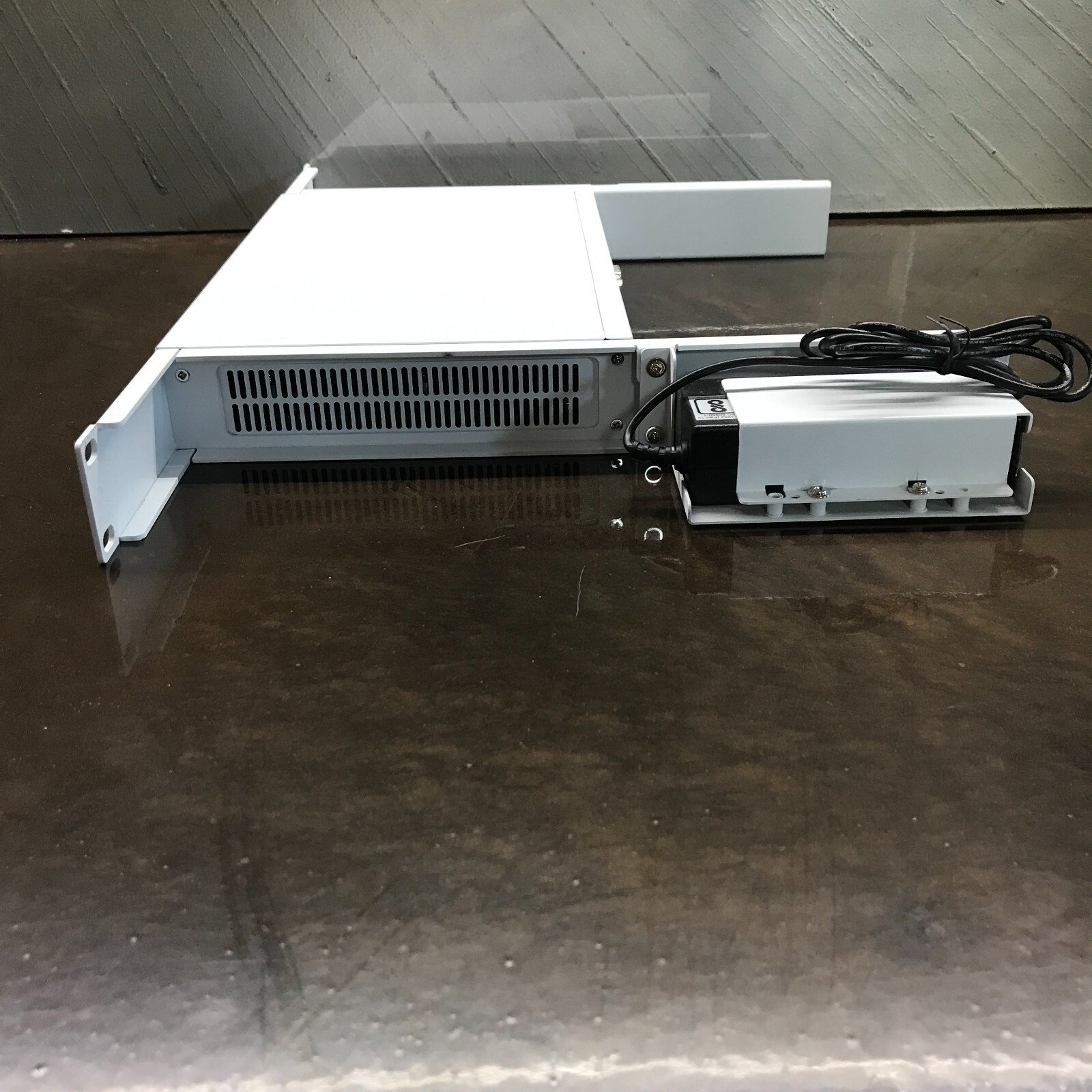 Sophos XG 125 REV.2 Firewall with Rack Mount