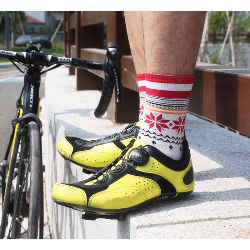 Pro Mens Womens XC Cycling Socks MTB Riding Bicycle Sports Ankle Socks Snowflake