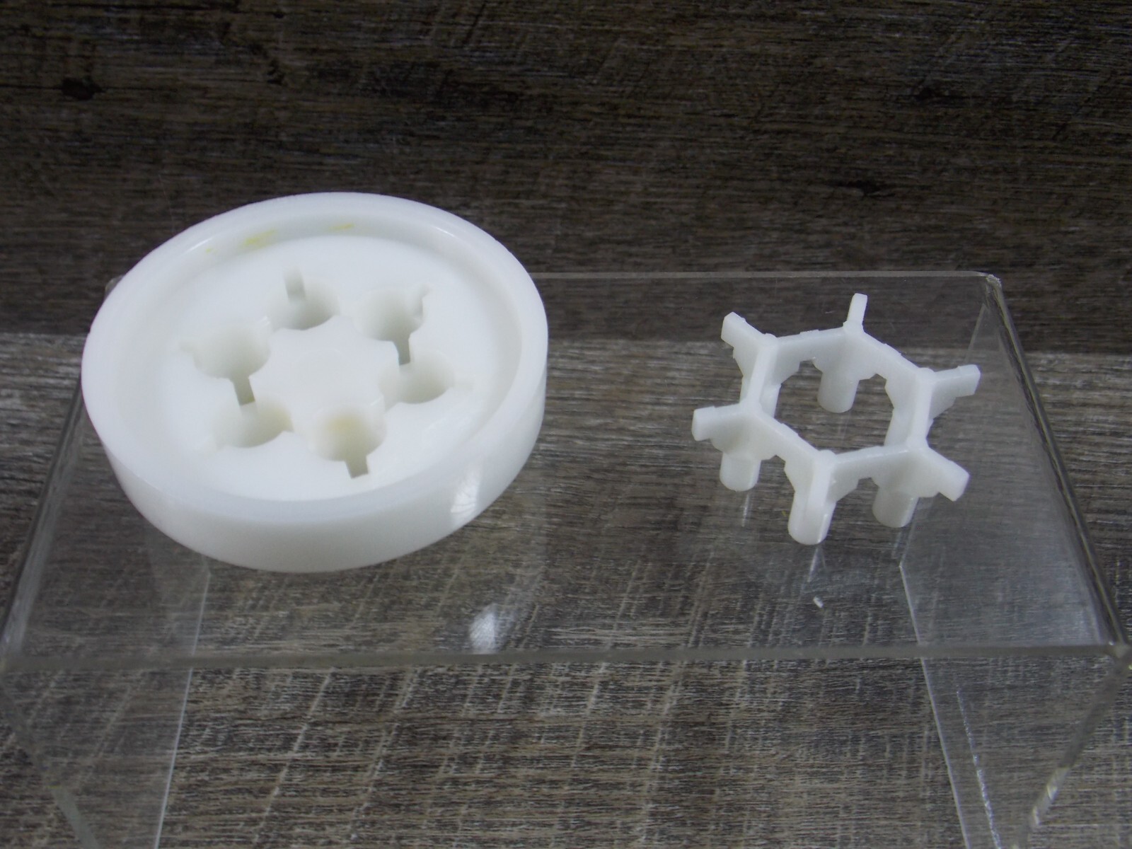 CTC Pasta Express Model X2000 Replacement Disc: 2-Piece Small Macaroni Die