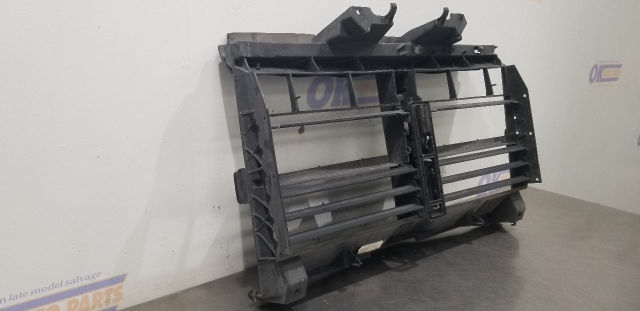 15 DODGE RAM 1500 AIR SHUTTER 3.0L