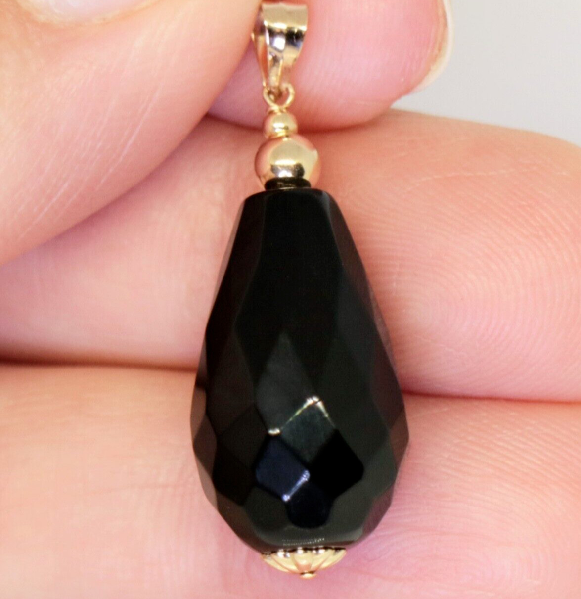 Gorgeous 14K Solid Yellow Gold Natural Faceted Black Onyx Teardrop Pendent