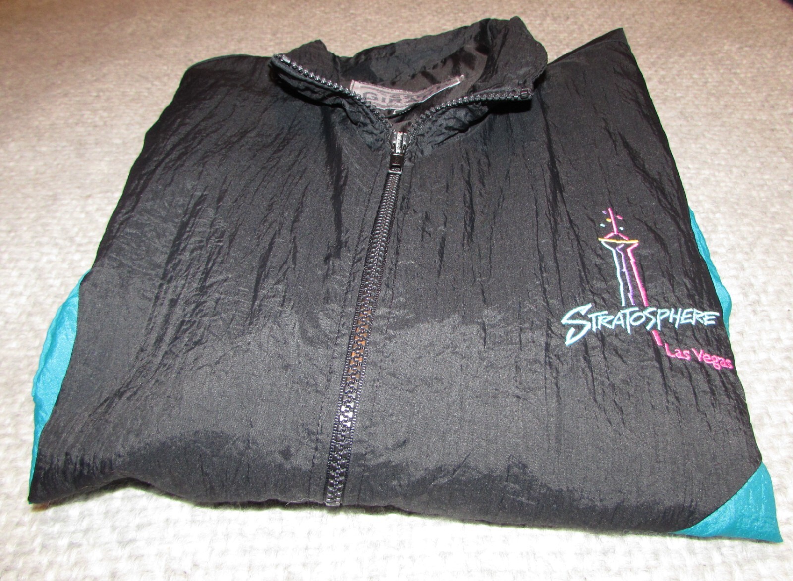 Stratosphere Las Vegas Vintage Girard Embroidered 2 Pocket Full Zip Jacket Lrg