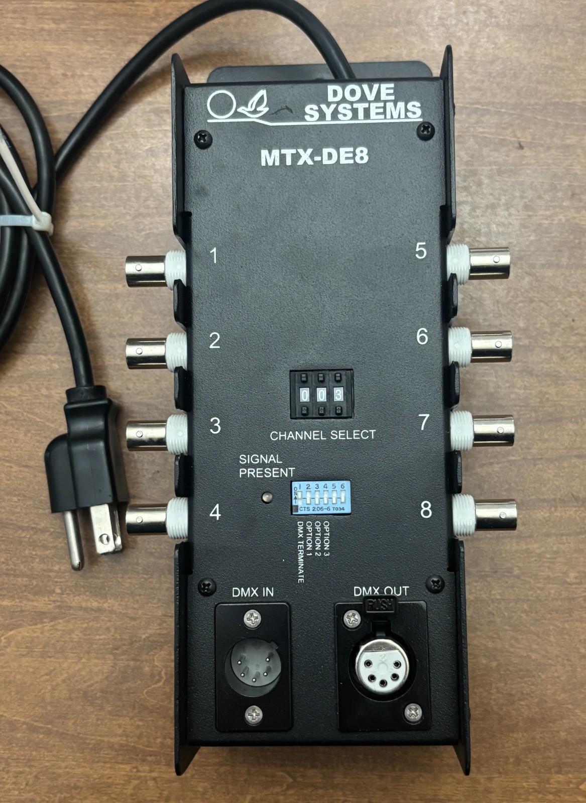 Dove Systems MTX-DE8 8-Channel DMX Decoder DMX to 0-10V Analog Converter