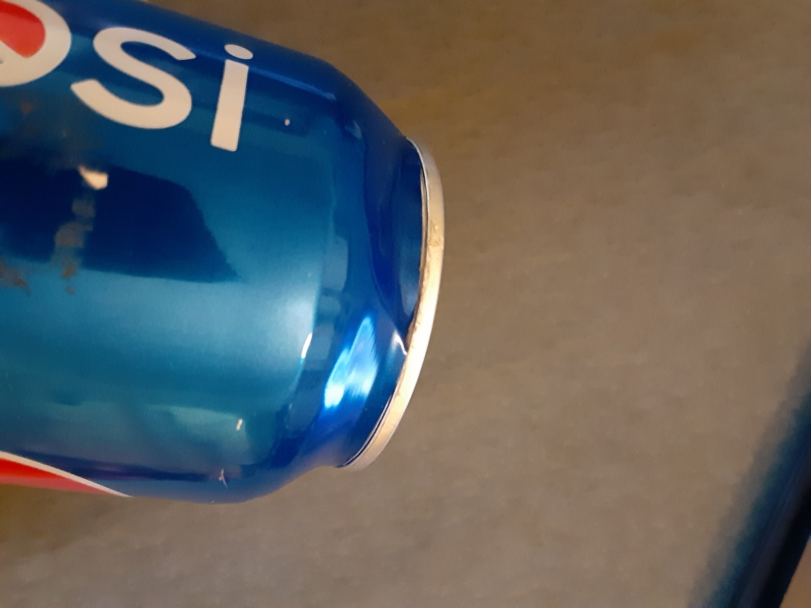 Pepsi soda stash can