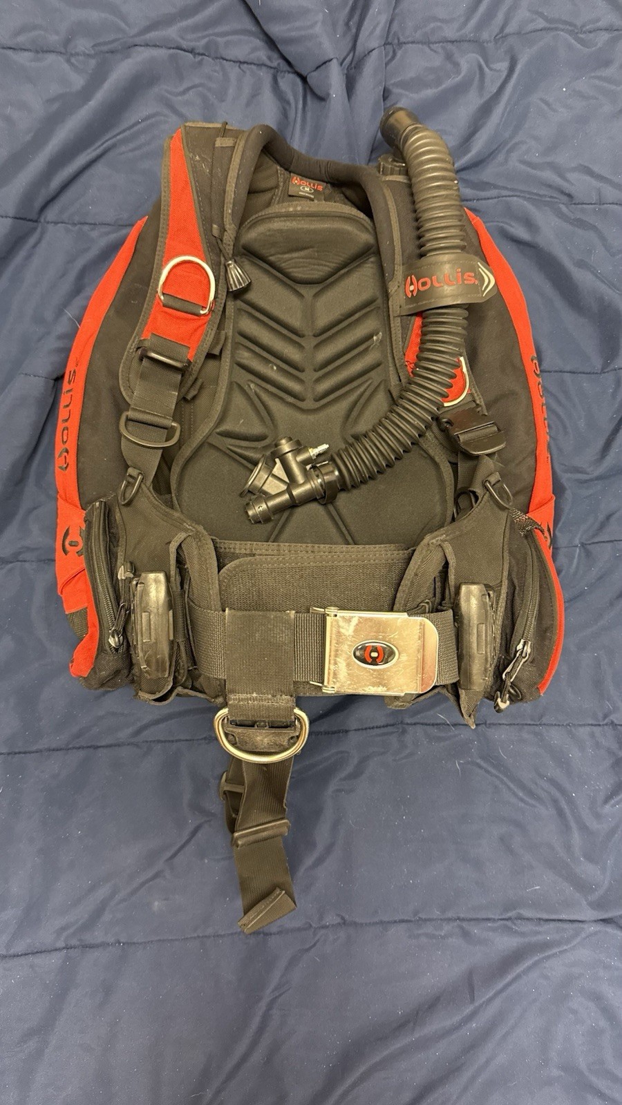 Hollis HD-200 BCD Scuba Dive Buoyancy Compensator Medium 36 LBS Lift