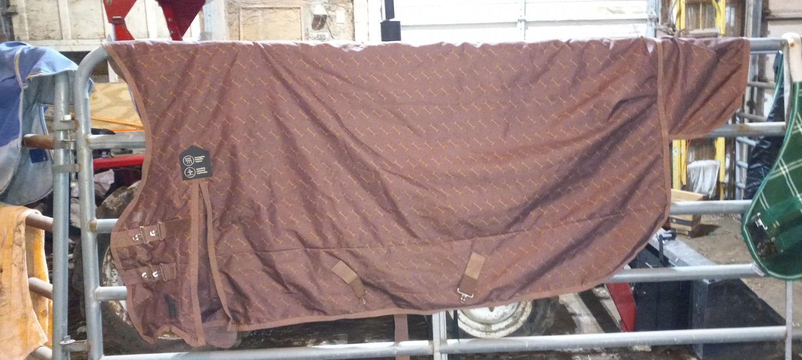 Horze Brand Fleece Lined Blanket Size 75" , Barely Used.
