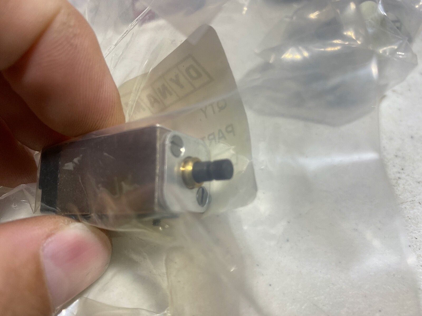 One (1) Dynamco SL1510 Pneumatic Control Valve, NEW