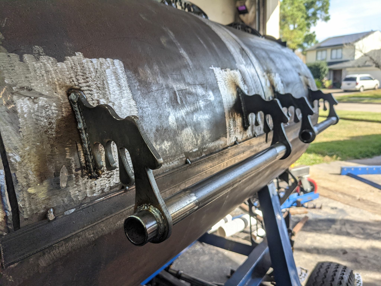 Bbq pit handle (drip)