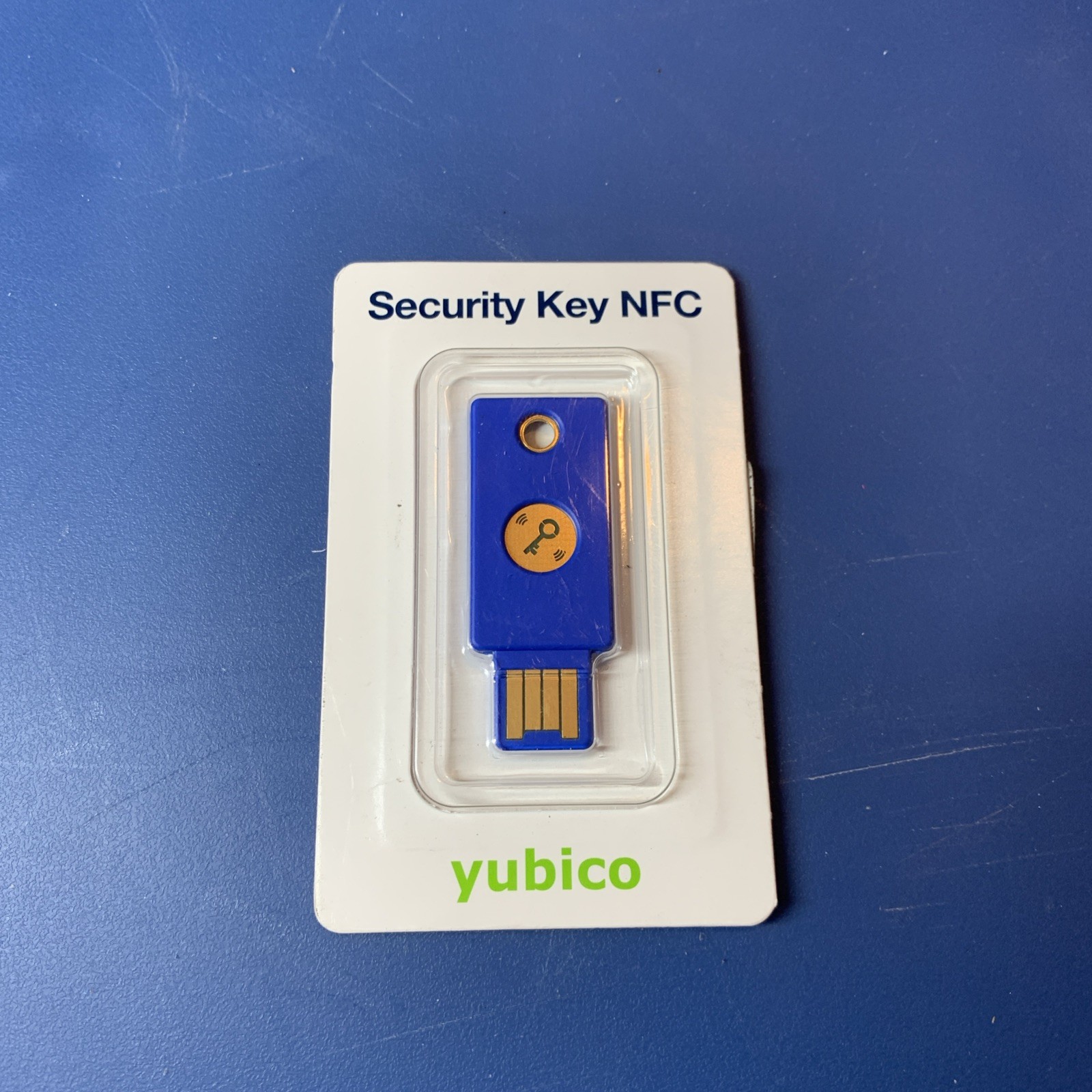 Yubico FIDO Security Key NFC and USB - Two Factor Authentication, Fits USB-A.
