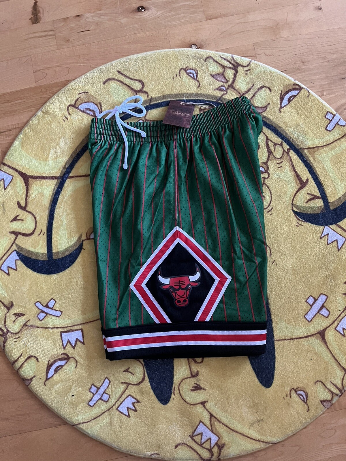 NEW Mitchell & Ness Chicago Bulls 1995 Reload 2.0 Swingman Shorts Medium Green