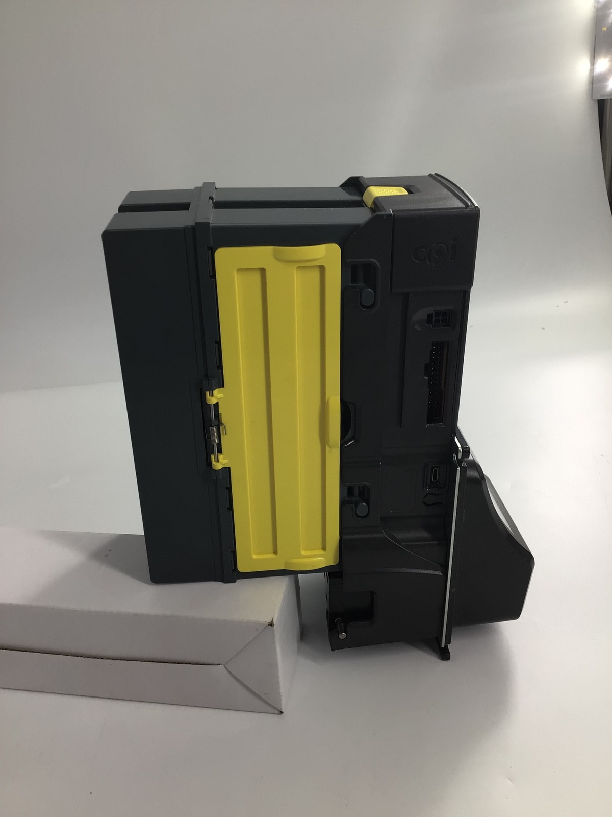 Talos T6T1-U7EUS 120 volt bill acceptor accepts $1. to $20. bills