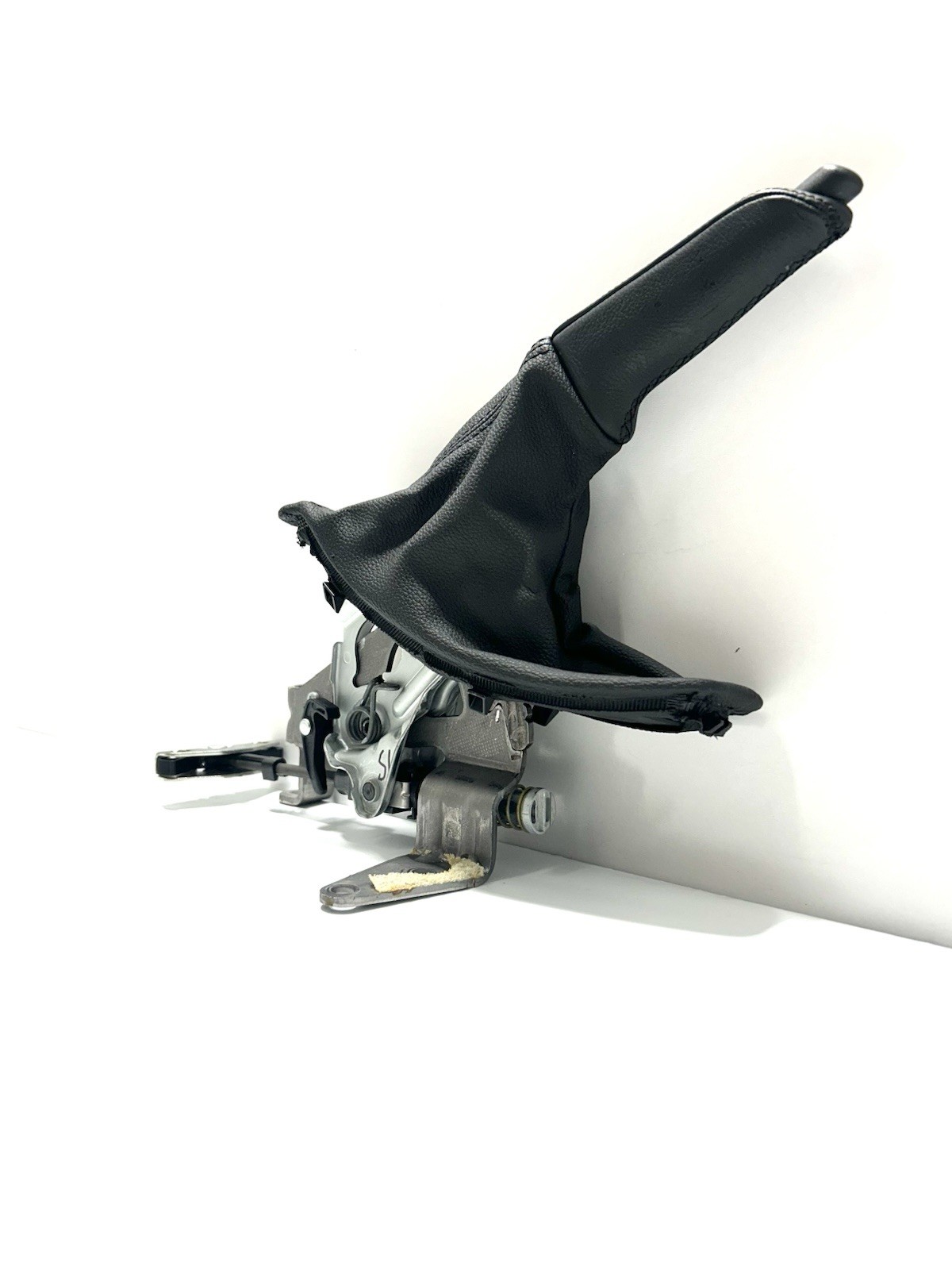 07-13 BMW 328 335 E90 E92 EMERGENCY HAND PARKING BRAKE E-BRAKE LEVER